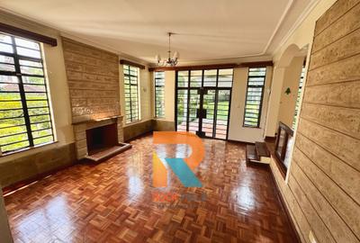 4 Bed Townhouse with En Suite at Redhill Road - 2
