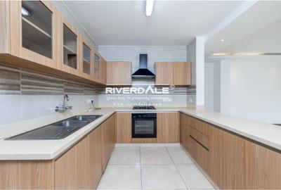 2 Bed Apartment with En Suite in General Mathenge - 3