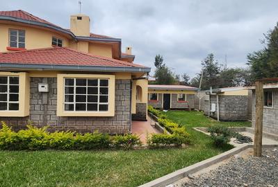 4 Bed House with En Suite at Masai Lodge - 2