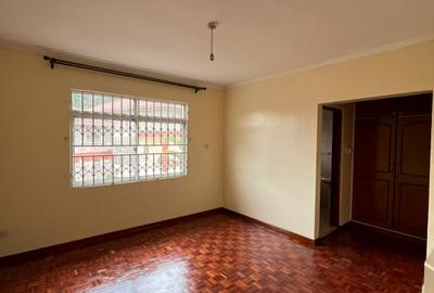 4 Bed Townhouse with En Suite at Convent Drive - 3