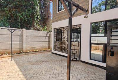 4 Bed Townhouse with En Suite in Karen - 2