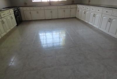 4 Bed House with En Suite at Karen - 4