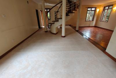 4 Bed Townhouse with En Suite in Lavington - 4