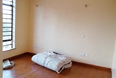 3 Bed Apartment with En Suite at Rapta Rd - 2