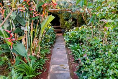 1 Bed House with En Suite in Kitisuru