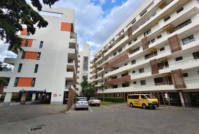 3 Bed Apartment with En Suite in Garden Estate