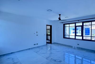 4 Bed Townhouse with En Suite at Nyali