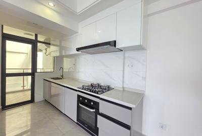 2 Bed Apartment with En Suite at Westlands - 3