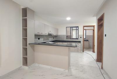 3 Bed Apartment with En Suite in Parklands - 2