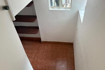 4 Bed Townhouse with En Suite at Matundu Lane - 4