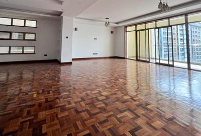 3 Bed Apartment with En Suite in Kileleshwa - 2