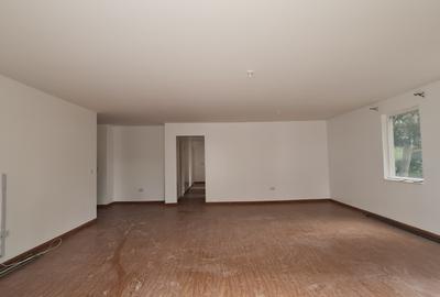 4 Bed Apartment with En Suite at Lavin