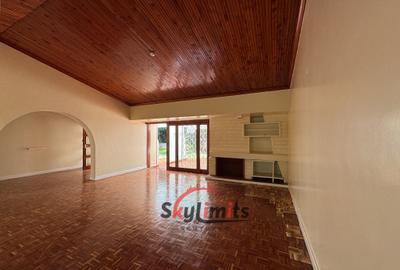4 Bed House with En Suite in Gigiri - 4
