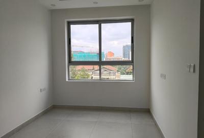 4 Bed Apartment with En Suite in General Mathenge - 3