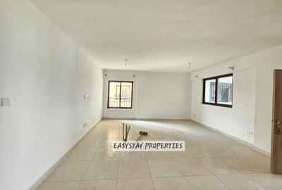 2 Bed Apartment with En Suite in Westlands Area - 2
