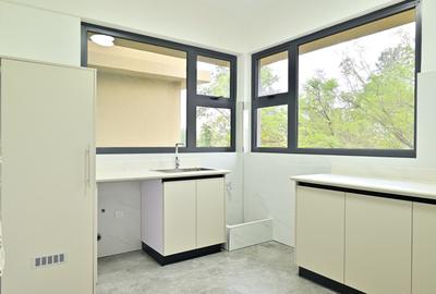 2 Bed Apartment with En Suite in General Mathenge - 3