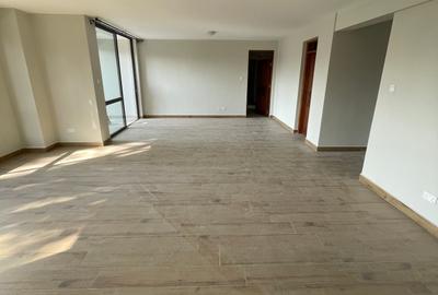 3 Bed Apartment with En Suite in Kileleshwa - 3