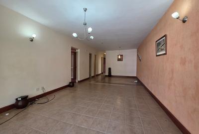 1 Bed Apartment with En Suite at Riverside Drive