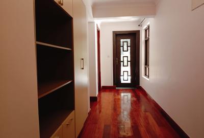 4 Bed House with En Suite at Ndege Road - 4