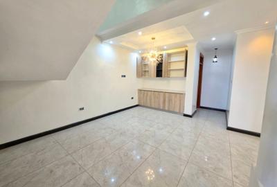 4 Bed Townhouse with En Suite at Kamakis - 3