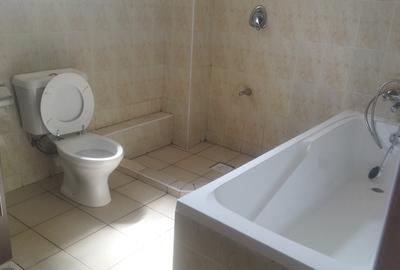 3 Bed Apartment with En Suite at Kiambere Rd - 4