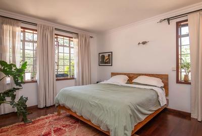 5 Bed House with En Suite in Loresho - 4