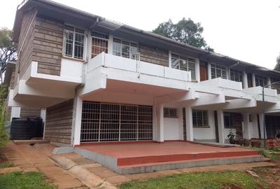 4 Bed Villa with En Suite in Kileleshwa - 2