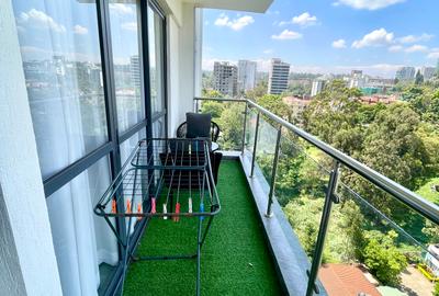 Serviced 2 Bed Apartment with En Suite in Riverside