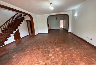 4 Bed Townhouse with En Suite in Lavington - 4