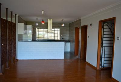 3 Bed Apartment with En Suite in Kileleshwa - 4