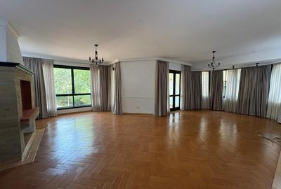 4 Bed Townhouse with En Suite at Grevillea Groove - 2