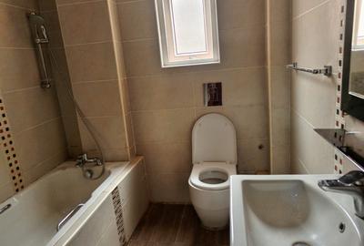 5 Bed Townhouse with En Suite in Lavington - 3