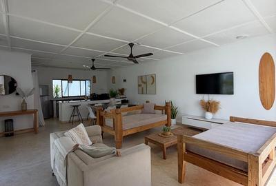 4 Bed House with En Suite at Watamu Beach - 2