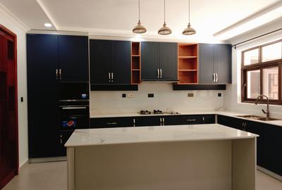 5 Bed Villa with Swimming Pool in Karen - 3