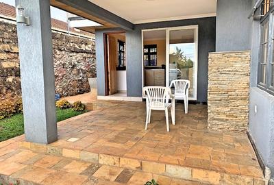 3 Bed House with En Suite at Nyari - 4