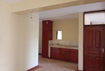 3 Bed Apartment with En Suite at Ngara Road - 2