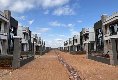 4 Bed Townhouse with En Suite at Eastern Bypass