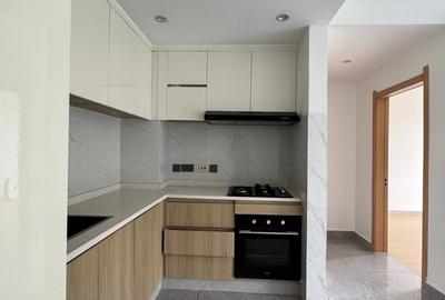 1 Bed Apartment with En Suite at Lavington - 4