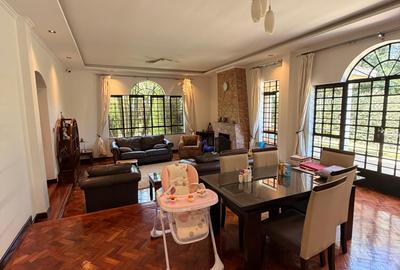 5 Bed Townhouse with En Suite in Westlands Area - 3