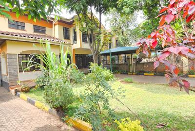 4 Bed Townhouse with En Suite at Lavington Green - 2