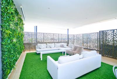 Furnished 2 Bed Apartment with En Suite in Riverside - 4