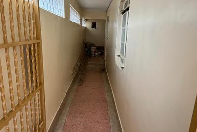 Land in Jamhuri - 4