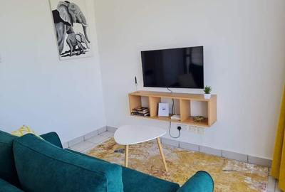 Serviced Studio Apartment with En Suite at Racecourse - 2