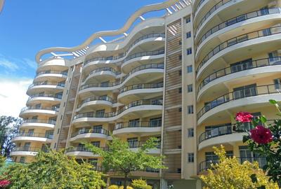 3 Bed Apartment with En Suite in Kilimani