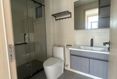 3 Bed Apartment with En Suite in Westlands Area - 4
