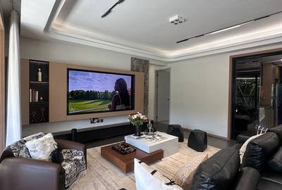 3 Bed Apartment with En Suite in Westlands Area - 4