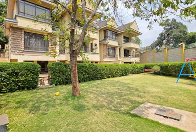 5 Bed Townhouse with En Suite at Lavington Green - 2