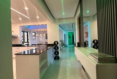 Serviced 4 Bed Apartment with En Suite at Mount Kenya Road - 4
