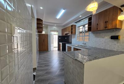 3 Bed House with En Suite at Kimbo - 4