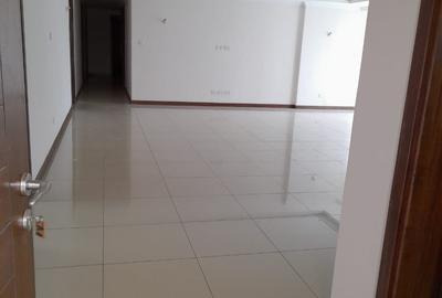 4 Bed Apartment with En Suite in General Mathenge - 2